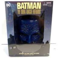 Batman: The Dark Knight Returns (Book &amp; Mask Set) - Batman: The Dark Knight Returns (Book & Mask Set)