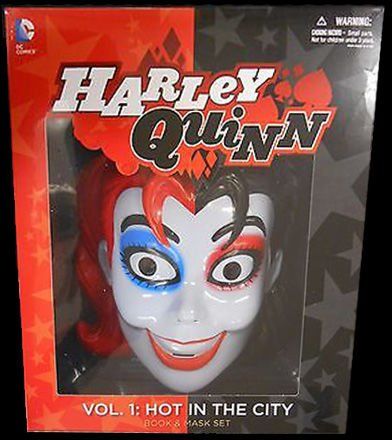 Harley Quinn (Book & Mask Set)