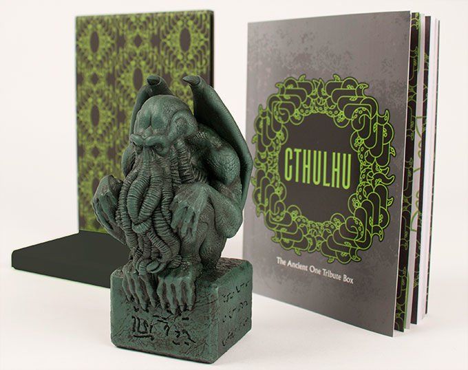 Cthulhu: The Ancient One Tribute Box (фигурка+дисплей+брошюра